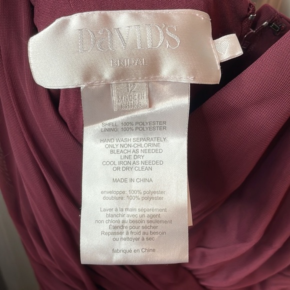 David’s Bridal Long V-Neck Maroon Dress with Leg Slit - Picture 4 of 12